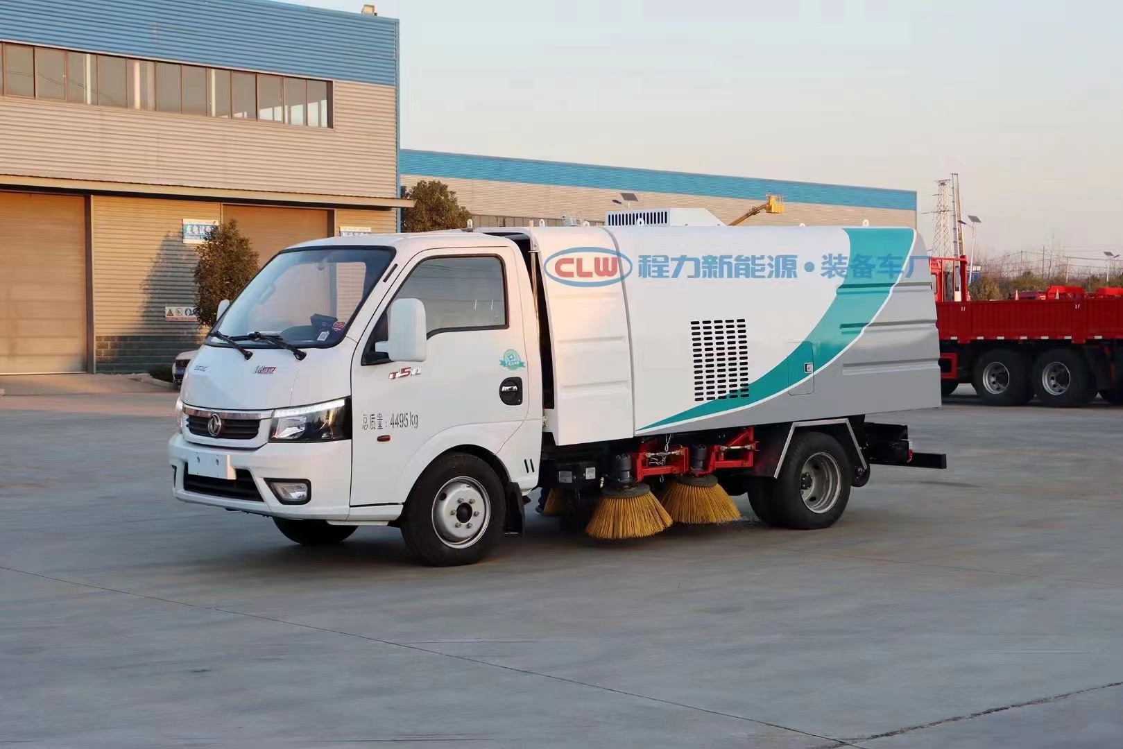 東風途逸3方掃路車